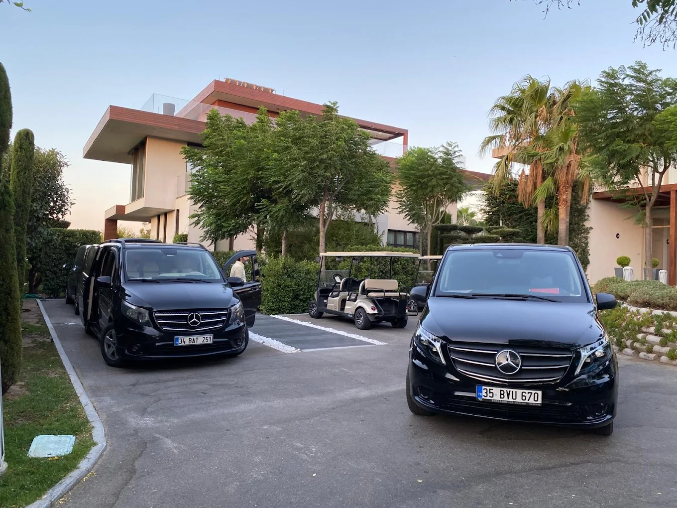 Dalyan manzarası — İzmir Adnan Menderes Havalimanından Mercedes-Vito ile VIP transfer