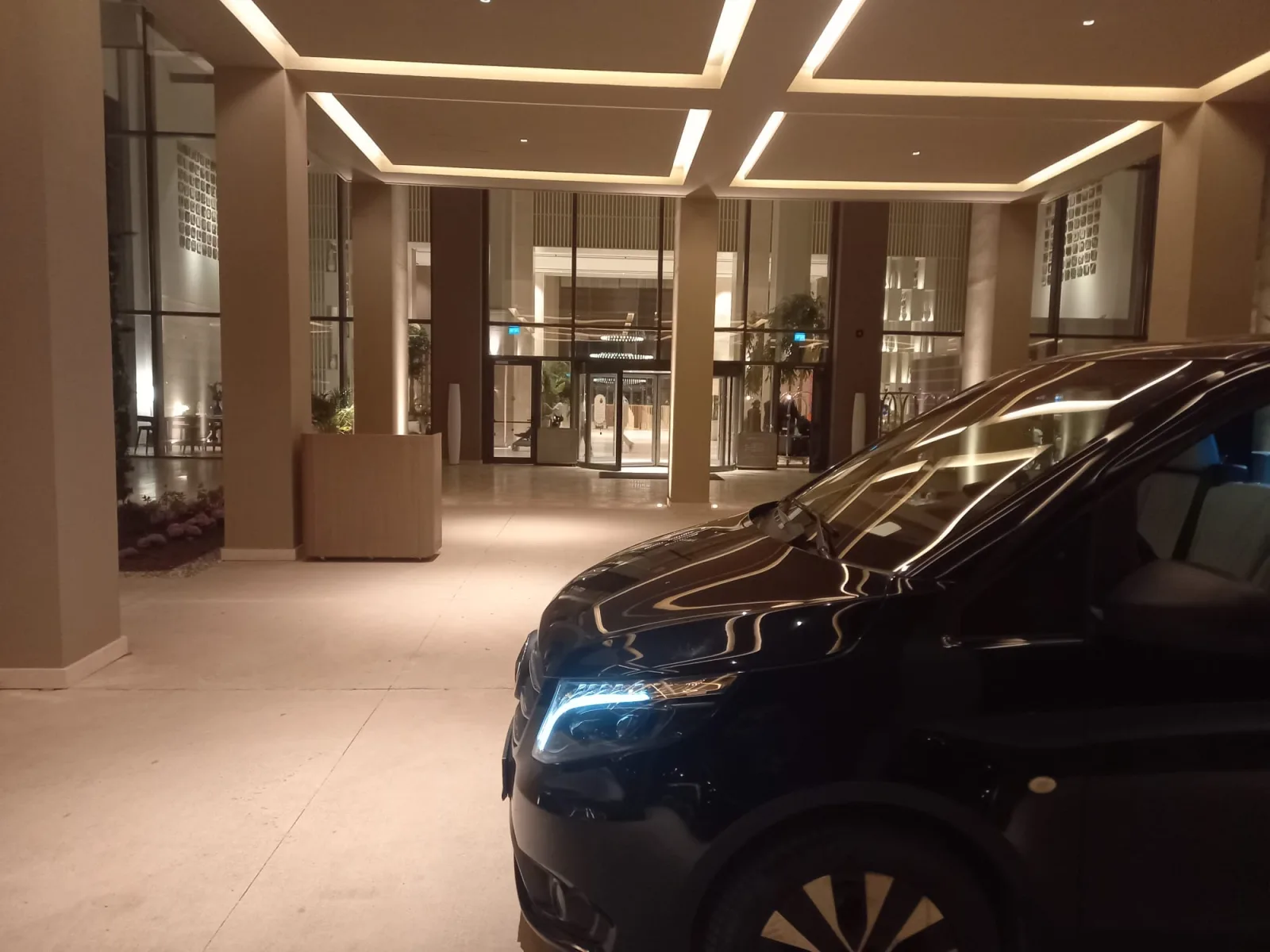 İstanbul manzarası — İzmir Adnan Menderes Havalimanından Mercedes-Vito ile VIP transfer