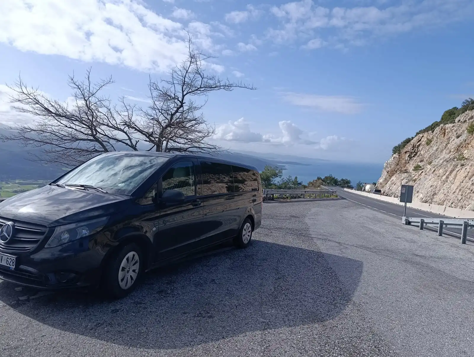 Ürkmez manzarası — İzmir Adnan Menderes Havalimanından Mercedes-Vito ile VIP transfer