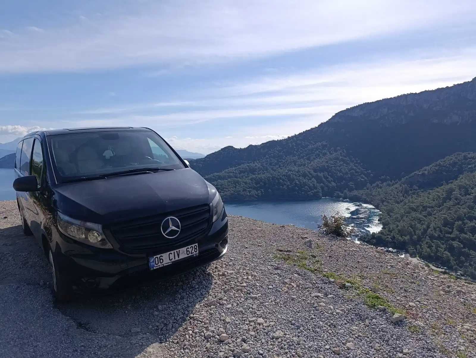 Yenişakran manzarası — İzmir Adnan Menderes Havalimanından Mercedes-Vito ile VIP transfer